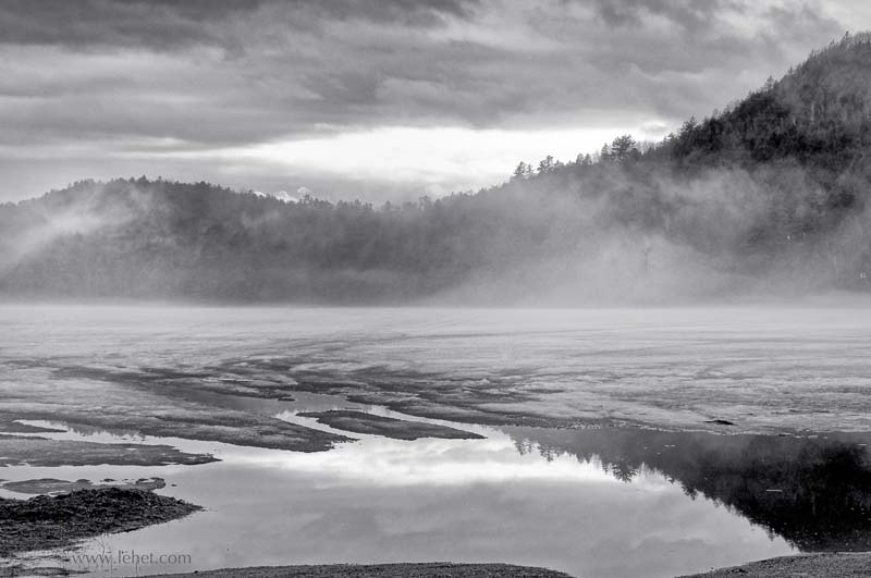 Melting Ice and Mist, Post Pond Black and White